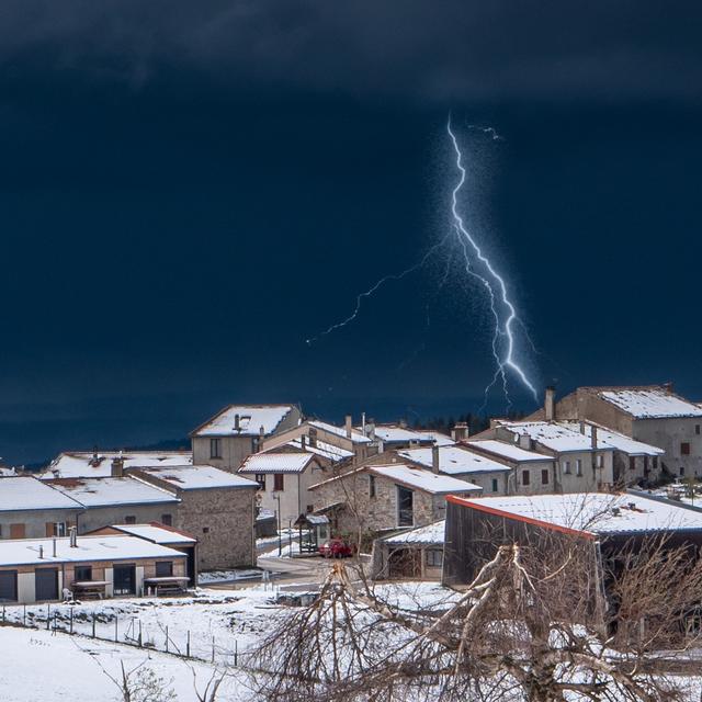 pourquoi-le-violent-orage-d-antibes-hier-soir-qui-a-dur-des-heures-a